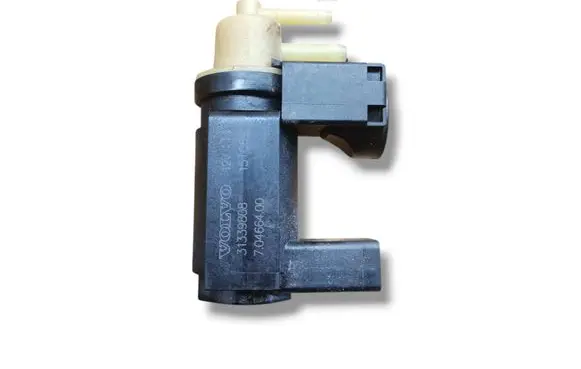 Volvo V60 Turbo solenoid valve 31339808 70466400 15TA6