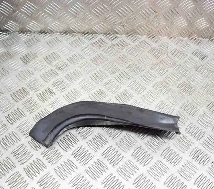 BMW 5 F10 F11 Rear/tail light trim molding 7204376