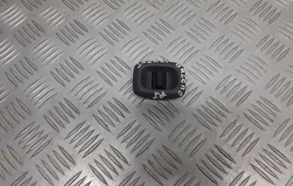 Suzuki Baleno EG Electric window control switch