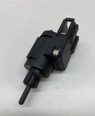 Volkswagen Golf Plus Brake pedal sensor switch 3B0945511C 19322010