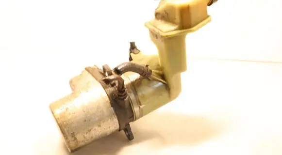 Ford Fiesta Power steering pump