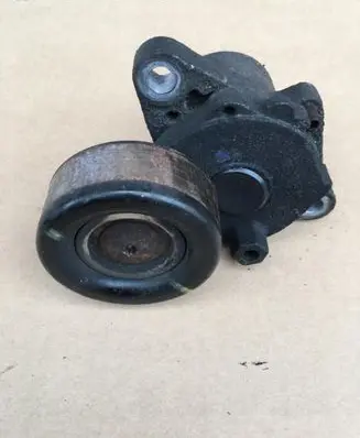 KIA Sportage Timing belt tensioner 