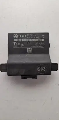 Volkswagen PASSAT B6 Gateway control module 1K0907530C 0325 1K0907951