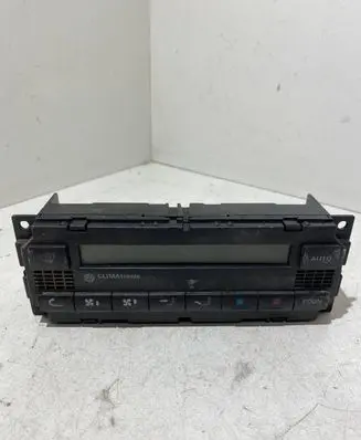 Volkswagen Golf IV Climate control unit
