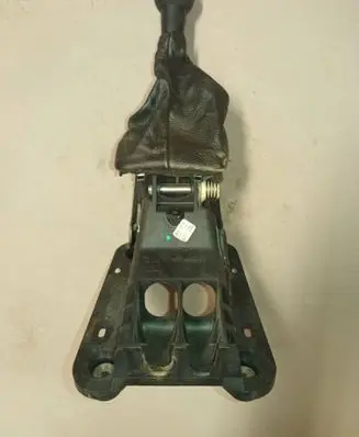 Peugeot 207 Gear shifter/selector 9680641880