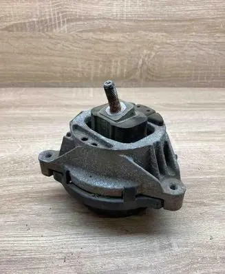 BMW 1 F20 F21 Engine mount bracket 6787659 141113