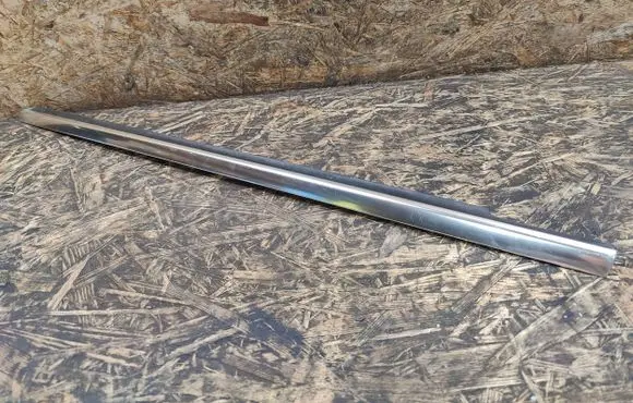 Chevrolet Trax Front door trim (molding)