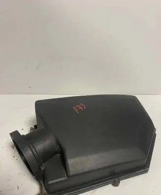 Volvo V70 Air filter box cover 30792196