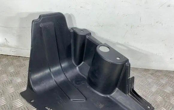 Hyundai Ioniq Front bumper skid plate/under tray 86695G2000