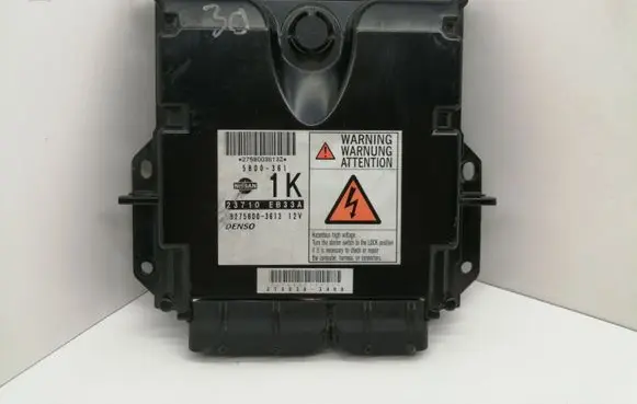 Nissan Navara D23 Engine control unit/module 23710EB33A