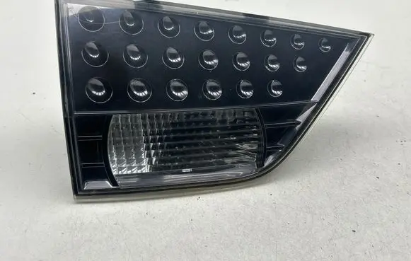 Mitsubishi Outlander Tailgate rear/tail lights 1146356 1784 BAER04D0T
