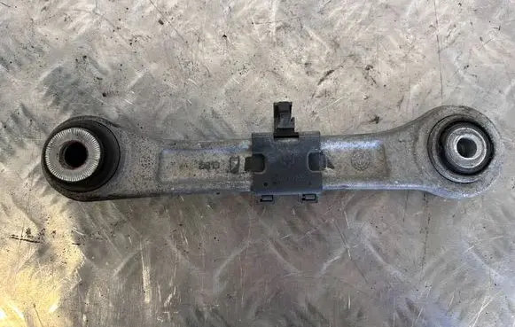 Maserati Ghibli Rear control arm 670036722