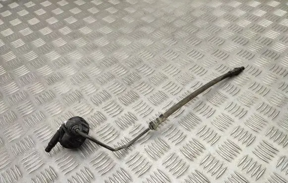 Volkswagen Golf VII Clutch pipe/line 