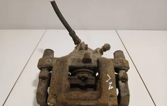 Mercedes-Benz C W204 Rear brake caliper