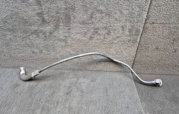 Audi Q5 SQ5 Engine coolant pipe/hose 8R0121081A
