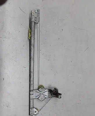 Renault Trafic II (X83) Front door manual window regulator 