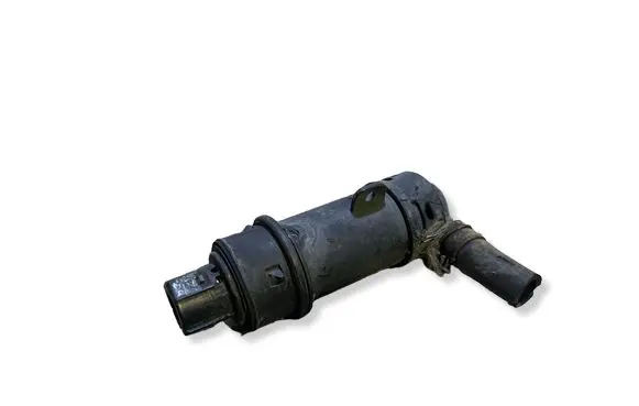 Toyota Land Cruiser (J120) Headlight washer spray nozzle 