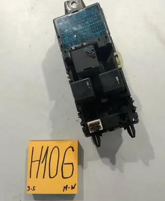 Mitsubishi Space Star Fuse box set MR161726
