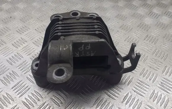 Opel Astra J Engine mount vacuum valve 13347453