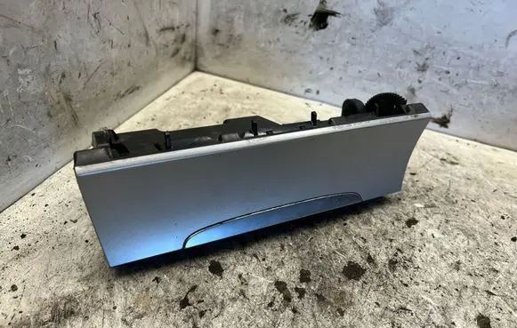 Volkswagen PASSAT B6 Car ashtray 3C0863284