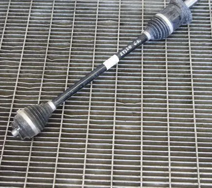 BMW X2 F39 Rear driveshaft 7646867