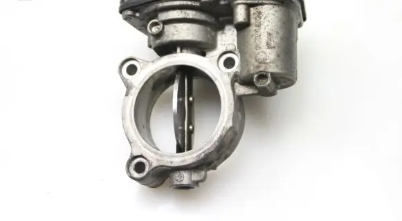 BMW 5 F10 F11 Throttle valve 7810752