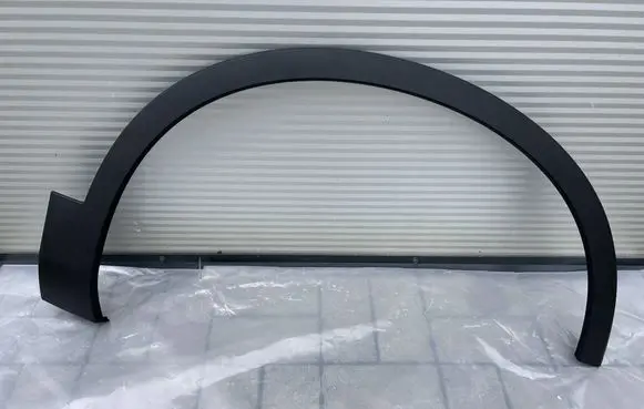 Volvo XC40 Fender trim (molding) 32409195
