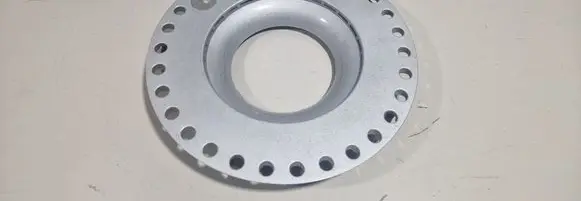 Ford Fiesta R13 wheel hub/cap/trim DV84FB1130AA9640E