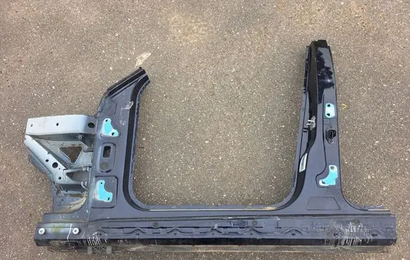 Mercedes-Benz GLK (X204) Pillar (middle) A2046374335 A2046307540 A2046302311