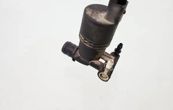 Renault Laguna II Windscreen/windshield washer pump 030639