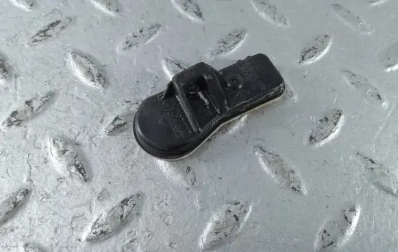 Tire pressure sensor