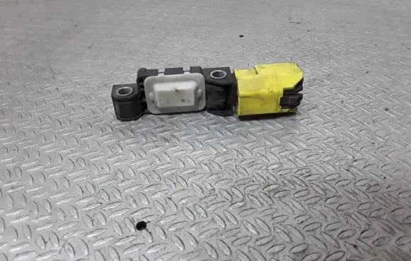 Volkswagen Phaeton Airbag deployment crash/impact sensor 7L0909606D
