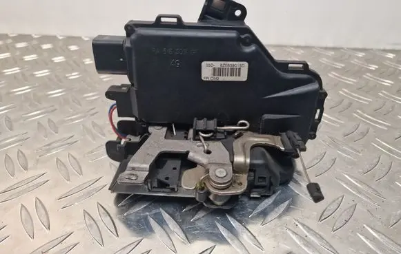 Audi A2 Rear door lock 8Z0839015D