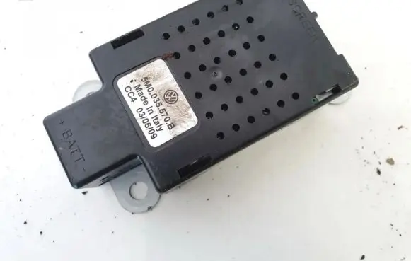 Volkswagen Golf Plus Other control units/modules 5m0035570b