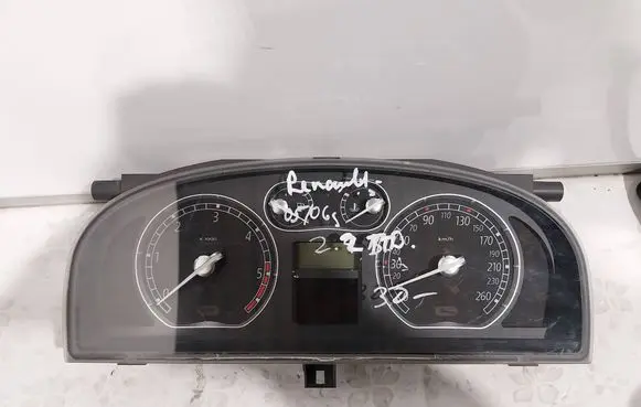 Renault Laguna II Speedometer (instrument cluster) 8200291333 8200291334