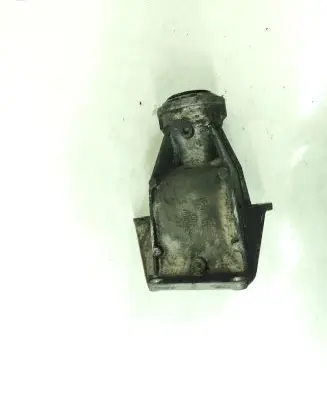 BMW 7 G11 G12 Driveshaft support bearing bracket 8639383