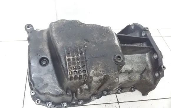 Renault Megane II Oil sump 8200273261 8200238932