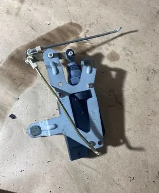Hyundai Santa Fe Tailgate/trunk/boot lock/catch/latch