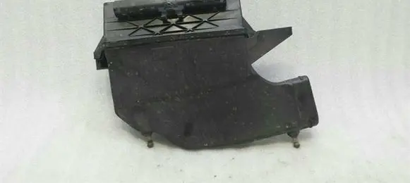 Mercedes-Benz GLS X166 Air filter box A6420904401