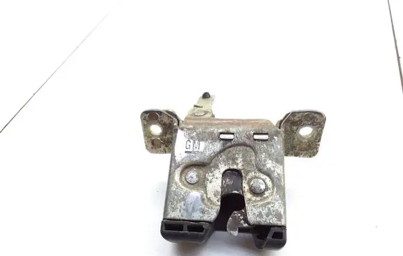 Opel Astra F Tailgate/trunk/boot lock/catch/latch 90381891