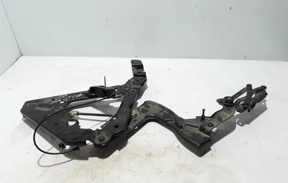 Renault Megane II Convertible roof hinge 8200468714
