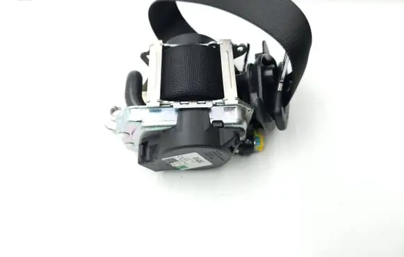 Mercedes-Benz C W205 Front seatbelt 635374900A 0589P10021 95R0000
