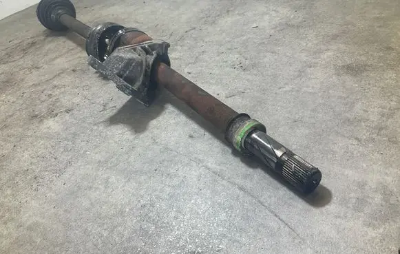 Front driveshaft