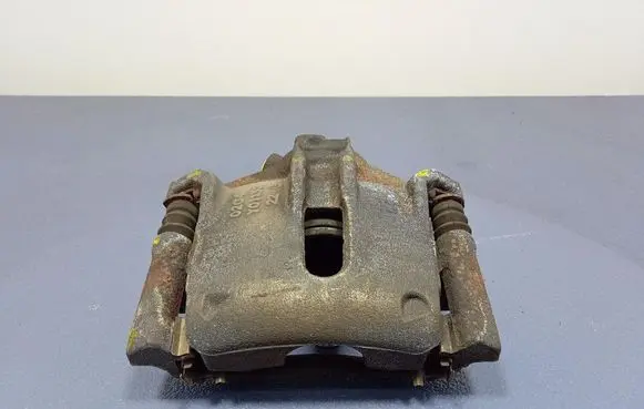 Peugeot 208 I Front brake caliper 0204Y01132