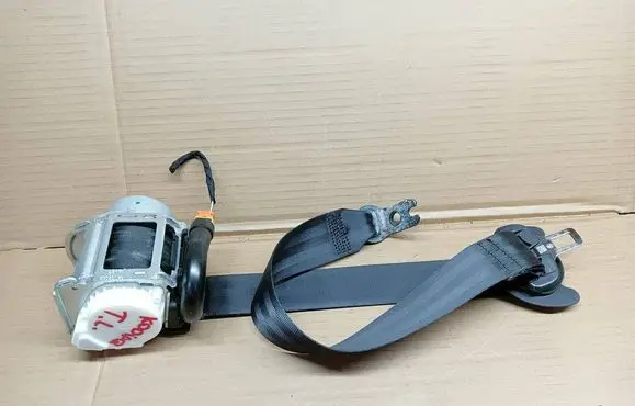 Skoda Kodiaq Rear seatbelt 565857805 30484498