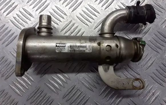 Ford Focus C-MAX EGR valve cooler 9645689780