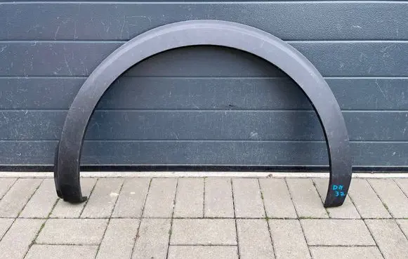 Peugeot 5008 II Rear arch trim 9814071477