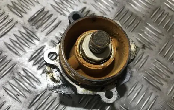 Audi A4 S4 B6 8E 8H Water pump 038121019e