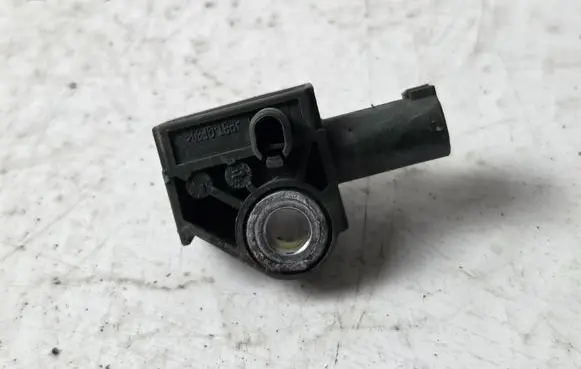 Mercedes-Benz E W212 Airbag deployment crash/impact sensor A1729056000 5WK44192