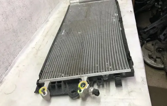 Volvo S90, V90 A/C cooling radiator (condenser) 32252573